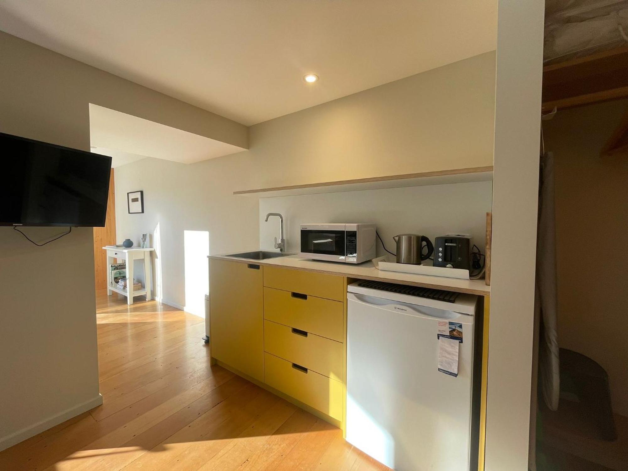 Kowhai Studio -Private Opposite Golf Course In Central Wanaka Exteriör bild