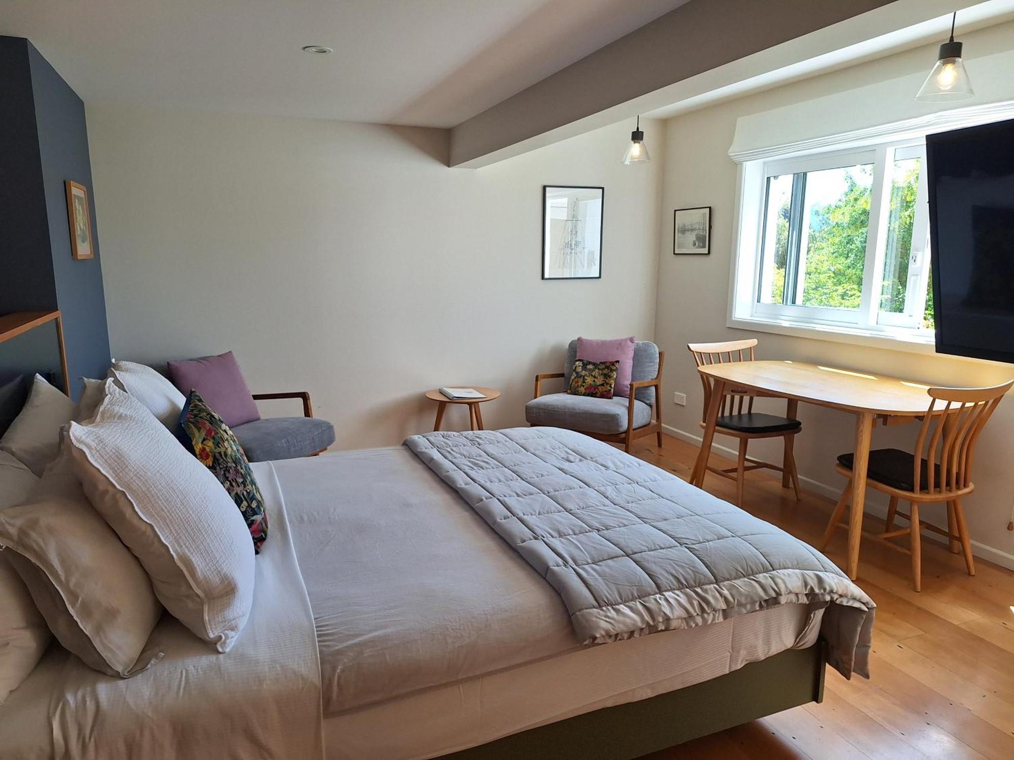 Kowhai Studio -Private Opposite Golf Course In Central Wanaka Exteriör bild
